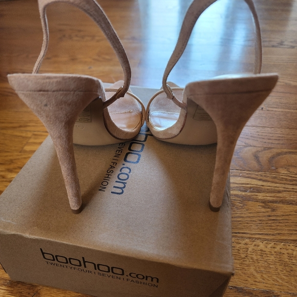 Pointed toe slingback - Picture 4 of 6